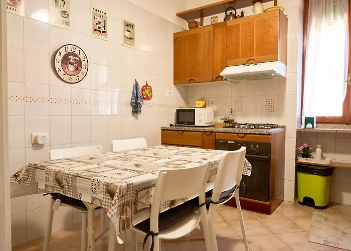 Апартаменты Grandma's House In Rome, Near Circo Massimo *